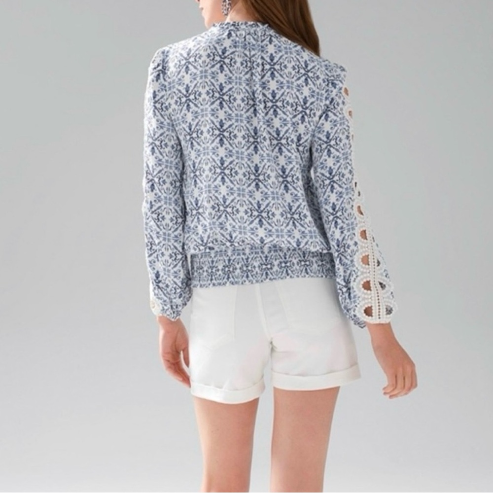 💙White House Black Market Blue and White Embellished Long Sleeve Blouse💙 - Picture 3 of 10